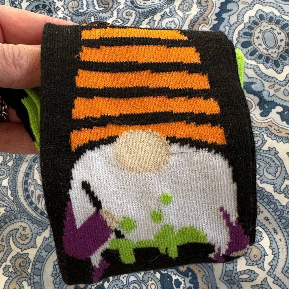 Halloween Novelty Knee Length Socks - 3 Pair - Picture 7 of 14